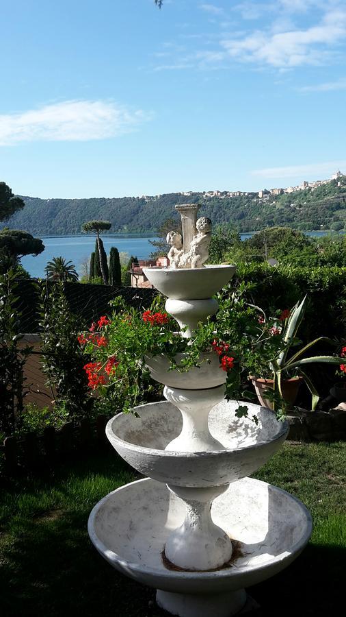 Bed&Breakfast "Fiorella" Sul Lago Кастель-Гандольфо Екстер'єр фото